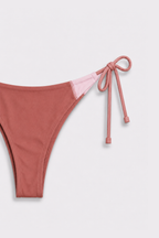 Bikini triándulo Duna guayaba