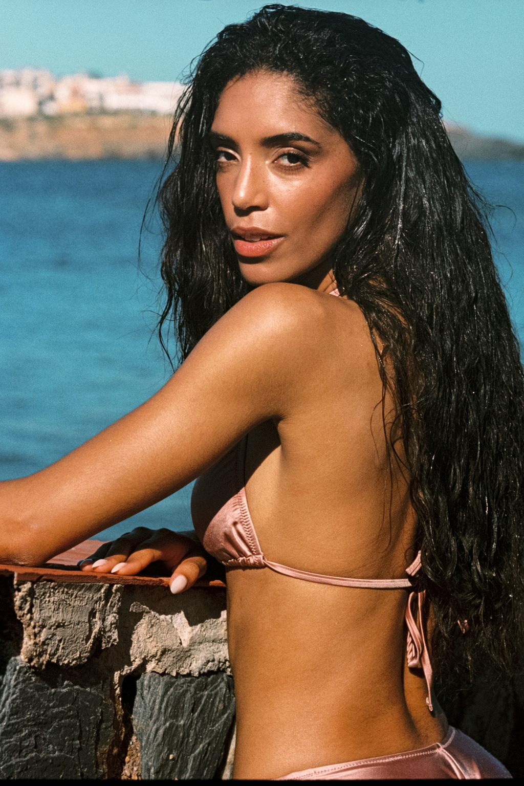 Bikini triángulo Selva rosa palo